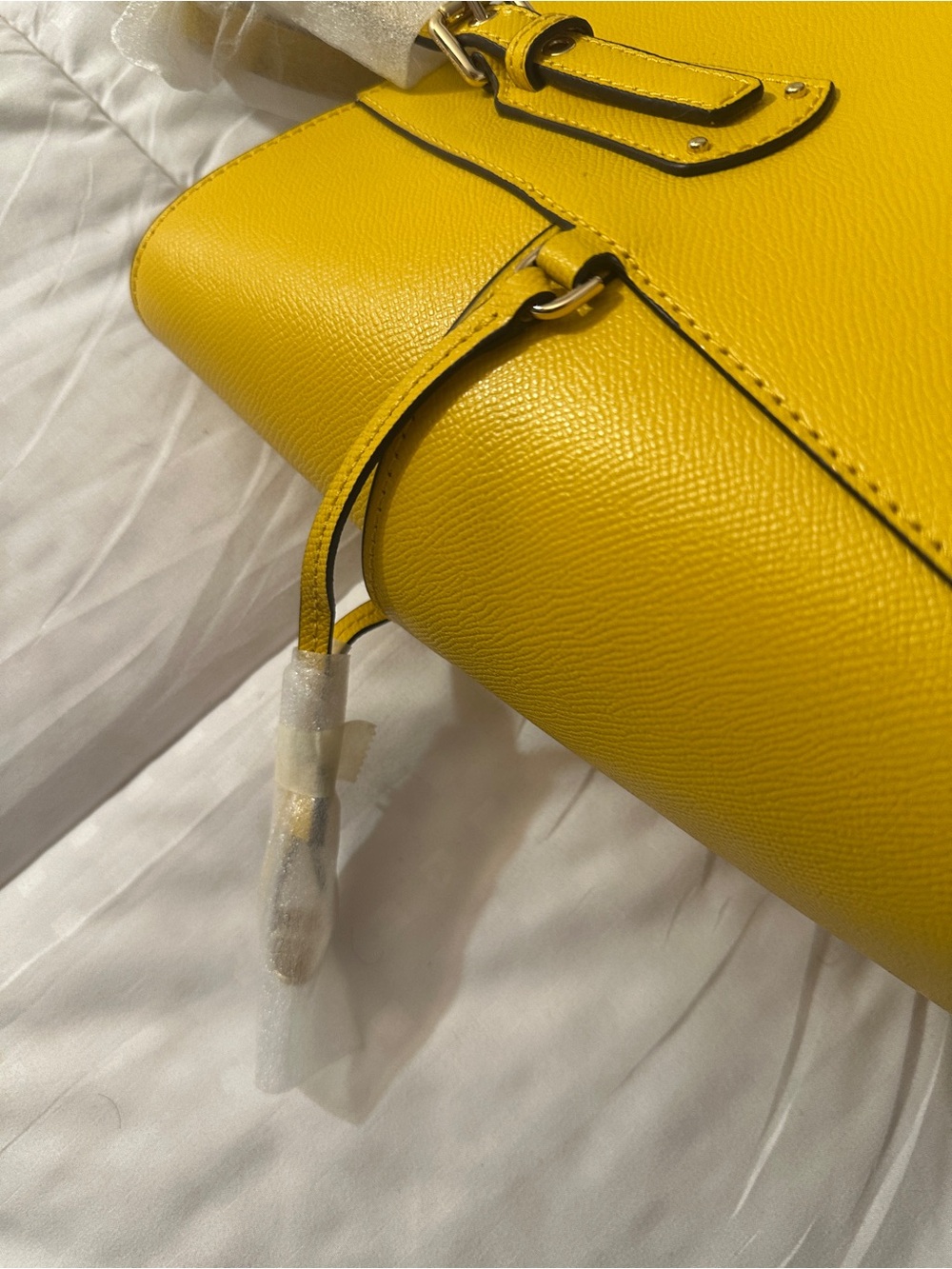 Michael Kors Voyager EW Tote
Bag Leather Marigold - Picture 2 of 10